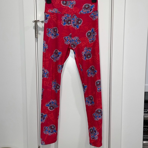 LuLaRoe onesize camera print hot pink leggings buttery soft - Picture 2 of 4